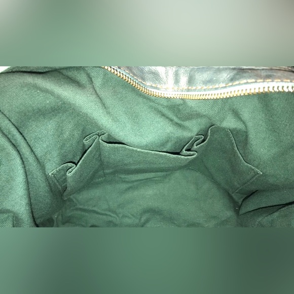 ISABELLA FIORE Vtg Large Blue Metallic Shimmer Stud Leather Hobo Handbag Satchel - Picture 16 of 16